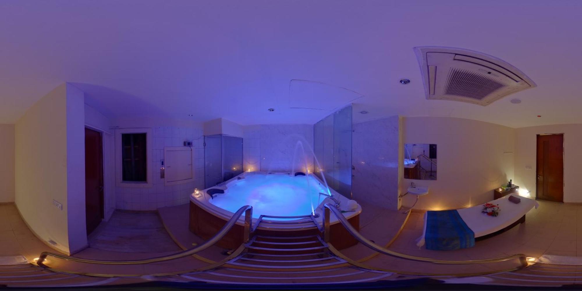 Skycity Hotel Gurgaon Dış mekan fotoğraf